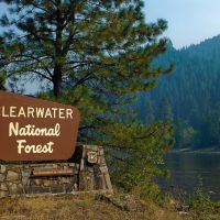 Boundary sign of Clearwater National Forest, northern Idaho, Монтпелье