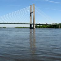 The Great River Bridge, linking Burlington, Iowa and Gulf Port, Illinois., Барлингтон