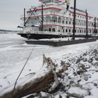 Frozen Riverboat, Беттендорф