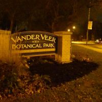 Vander Veer Botanical Park, Давенпорт