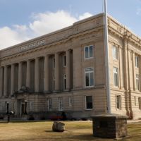 Lyon Co. Courthouse (1916) Rock Rapids, Iowa 3-2012, Лайон