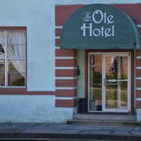 The Ole Hotel, Луверн