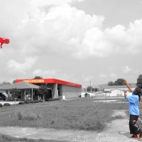 Kite Flying at Lees Express Wash, Хунтсвилл