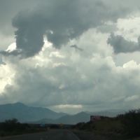 Thunderstorm, I-10 near Benson AZ, 2011-09-15, Бенсон