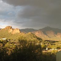 Storm brewing over the Superstitions, Кашион