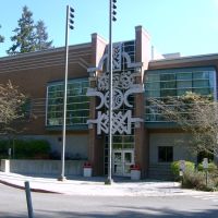 Building N (computer lab) in Bellevue Community College, Истгейт