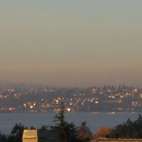 View From Bellevue to Lake WA and Seattle, Медина