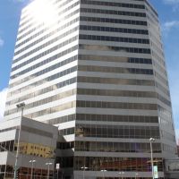 Bank of America Financial Center and Hot Dog Vendor - Spokane, Спокан