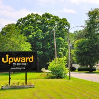 VIRGINIA: NEWPORT NEWS: Upward Church, 21 Turlington Road road sign, Ньюпорт-Ньюс