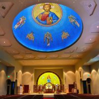 VIRGINIA: NEWPORT NEWS: Saints Constantine and Helen Greek Orthodox Church, 60 Traverse Road interior looking toward the apse panorama, Ньюпорт-Ньюс