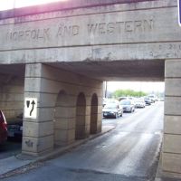 Norfolk and Western train bridge, Роанок