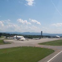 Roanoke Regional Airport/Woodrum Field, Roanoke, VA, Холлинс