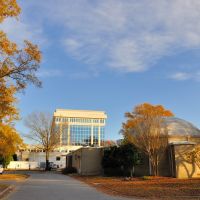 VIRGINIA: CITY OF CHESAPEAKE: City Hall, 306 Cedar Road, with Chesapeake Planetarium on right, Чесапик