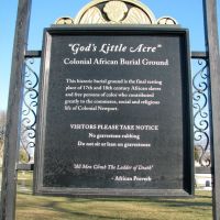 Gods Little Acre Sign, Ньюпорт