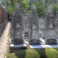 Oakland Cemetery: New Jewish section and Southern wall, Грешам Парк
