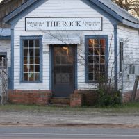 The Rock, GA. Incorporated in 1877. Unincorporated in 1993., Макон