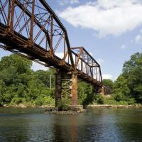 Railroad bridge over Flint River at Riverquarium Albany, GA, Олбани
