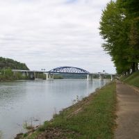 Eugene A. Carter Memorial Bridge Over the Kanawha River with the Patrick Street Bridge in the Background, Чарльстон