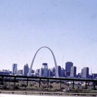 St Louis Arch Oct 1977, Сент-Луис