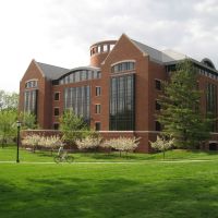 The Ames Library at Illinois Wesleyan University, Блумингтон