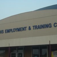 Illinois Employment and Training Center, Вилла-Парк