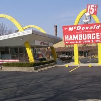 1st McDonalds restaurant - Des Plaines, IL, Дес-Плайнс