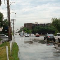 Cars on flooded street, Дес-Плайнс