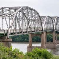 Bridge over Illinois and Mississippi Canal, Кантон
