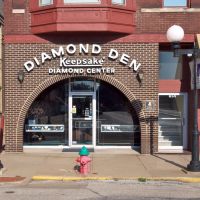 Diamond Den Keepsake Diamond Center, Macomb, Illinois, Макомб