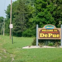 De Pue Illinois welcome sign, Марк
