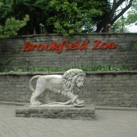 Brookfield Zoo - North Entrance, Риверсид