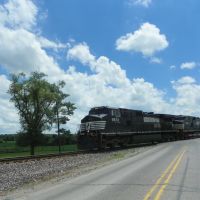 Roth Road at Norfolk Southern RR Crossing, Грабилл