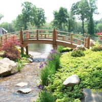 Oriental Bridge in Wellfield Botanic Garden; Elkhart, IN, Елкхарт