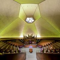 Interior Panorama of North Christian Church designed by Eero Saarinen, Меридиан Хиллс