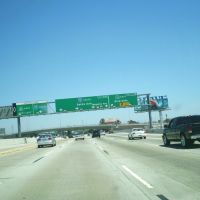 I-5 reaches the interchange with CA-91 which was widened in the late 90s & early 2000s. The section of I-5 from CA-91 to Lincoln avenue was widened in 2001. The interchange doesnt provide access in every direction; drivers going from 5 south to 91 west mu, Буэна-Парк