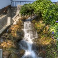 Creekwalk: Waterfall, Вакавилл