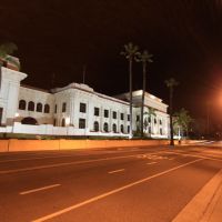 Ventura City Hall from across Poli Street, Вентура