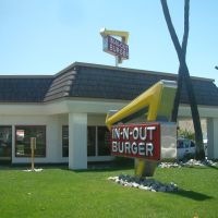 In-N-Out Burger at Magnolia & Trask, Вестминстер