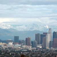 Los Angeles Downtown area and Mountains, Вью-Парк