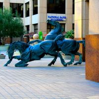 Horse sculpture on Brand Blvd., Glendale, California, Глендейл