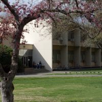 Everson Hall, UC Davis, Дэвис