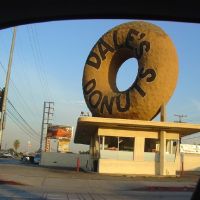 Dales Donuts, Compton, Ист-Комптон