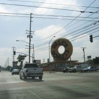 Dales Donuts in Compton, Ист-Комптон