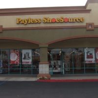 Payless Shoe Source, Коста-Меса