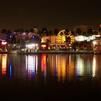 Romantic view at Rainbow Harbor by Night, Лонг-Бич