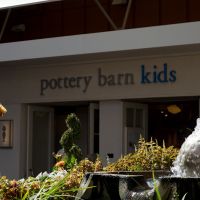 Stanford Shopping Mall - Pottery Barn Kids, Менло-Парк