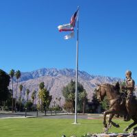 PALM SPRINGS - in front of City Hall, Палм-Спрингс