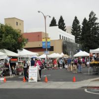 farmers weekly market,Redwood city.CA, Редвуд-Сити