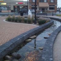 Downtown Riverbank Fountain, Ривербанк