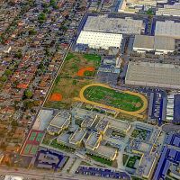 Looks down on South East High School • South Gate, Ca. USA • On final Approach to LAX, Саут-Гейт